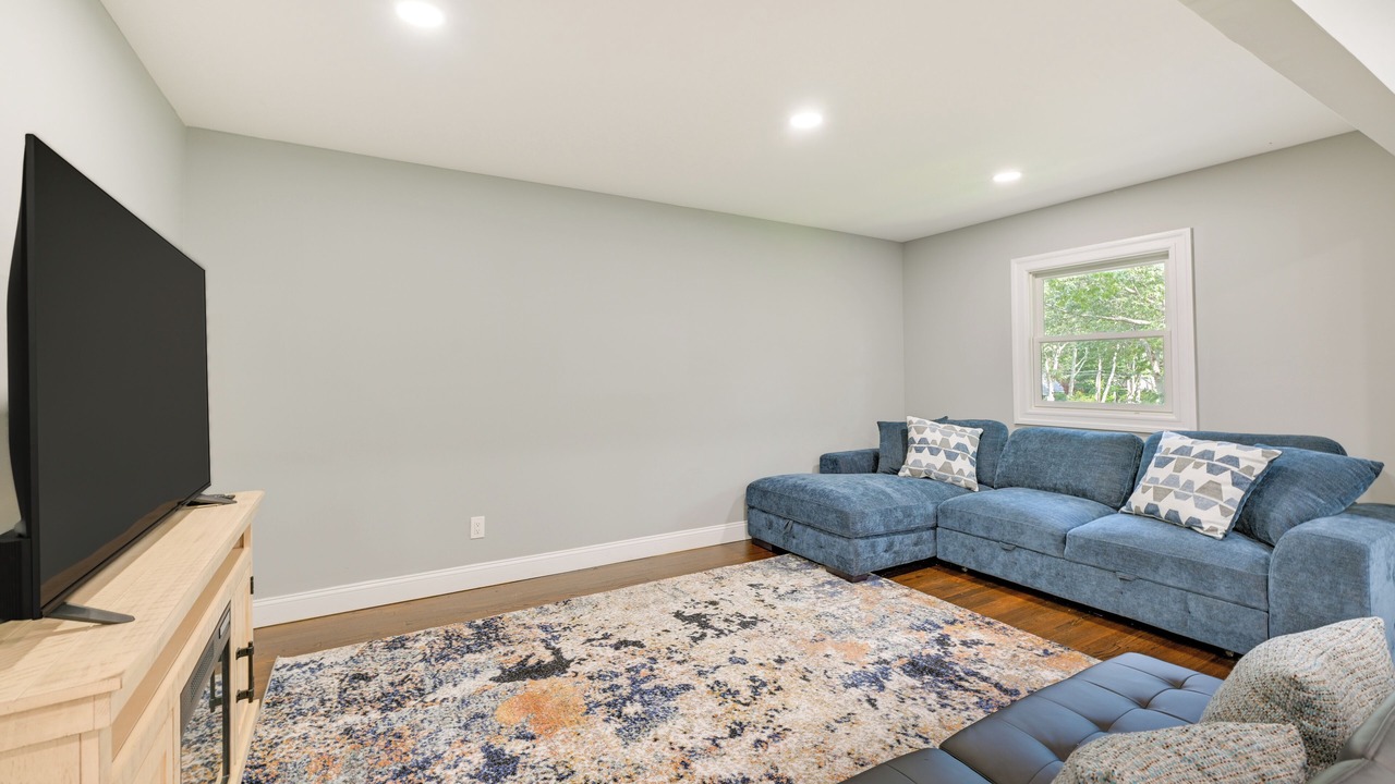 Photo of Others in Hampton Bays