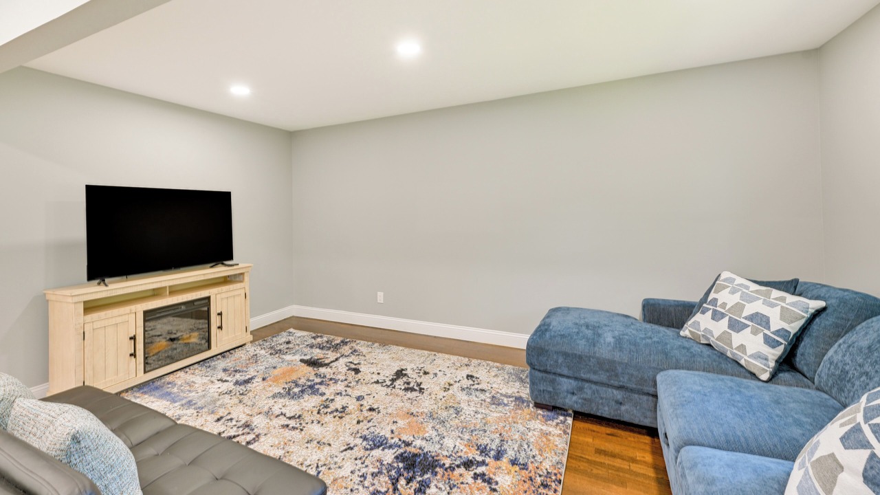 Photo of Others in Hampton Bays