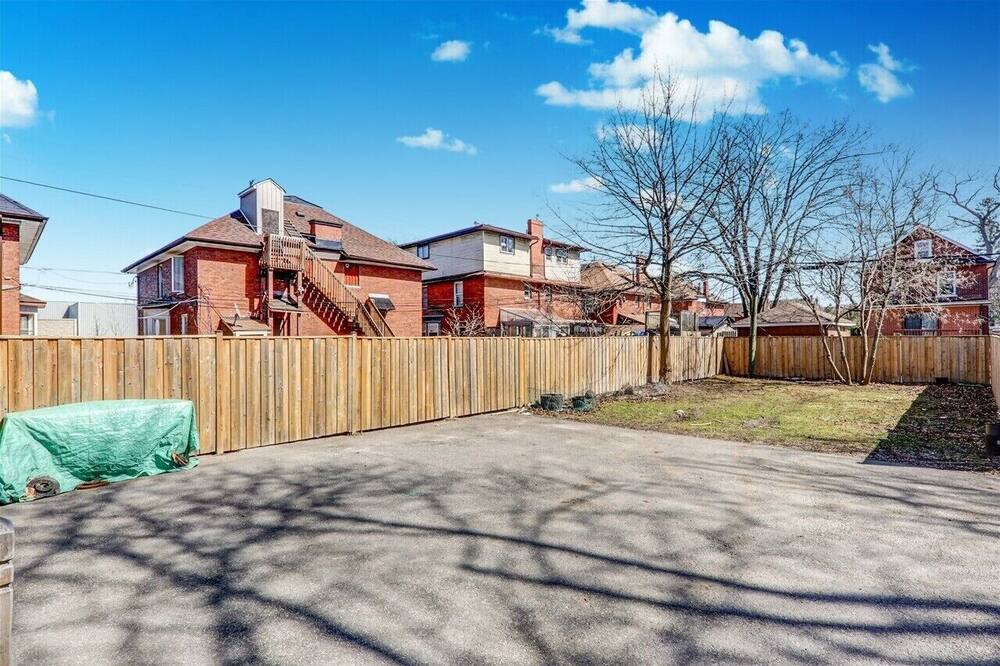 Photo of Outdoor in Oshawa