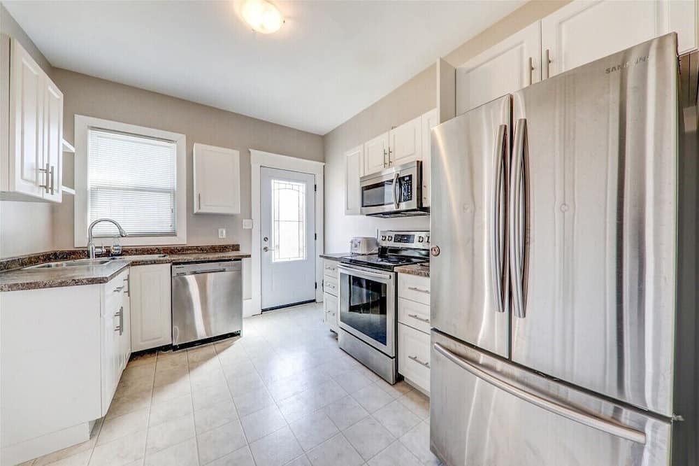 Photo of Kitchen in Oshawa