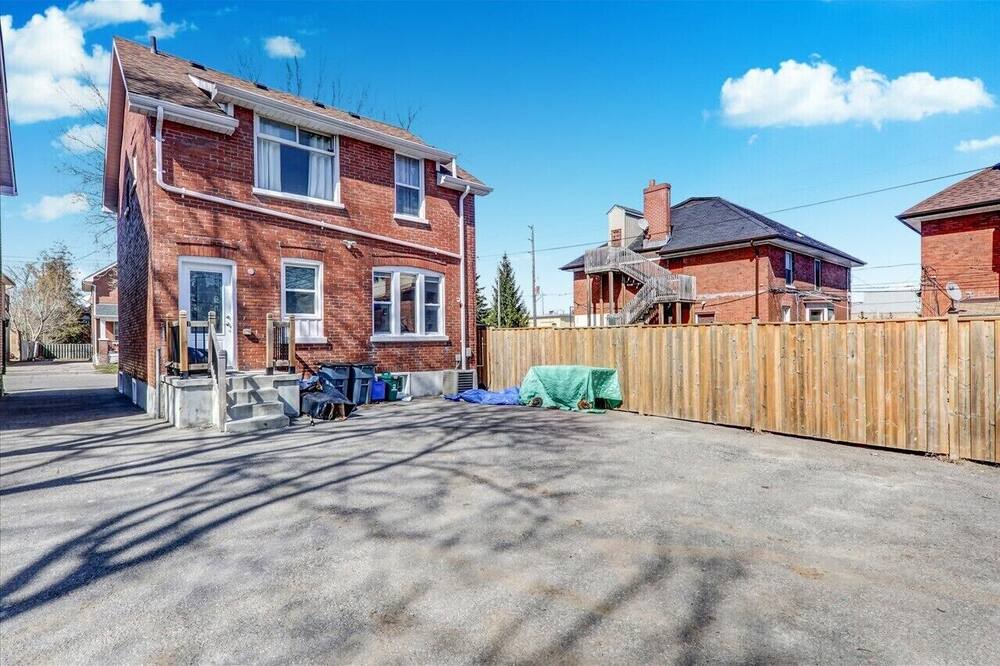 Photo of Outdoor in Oshawa