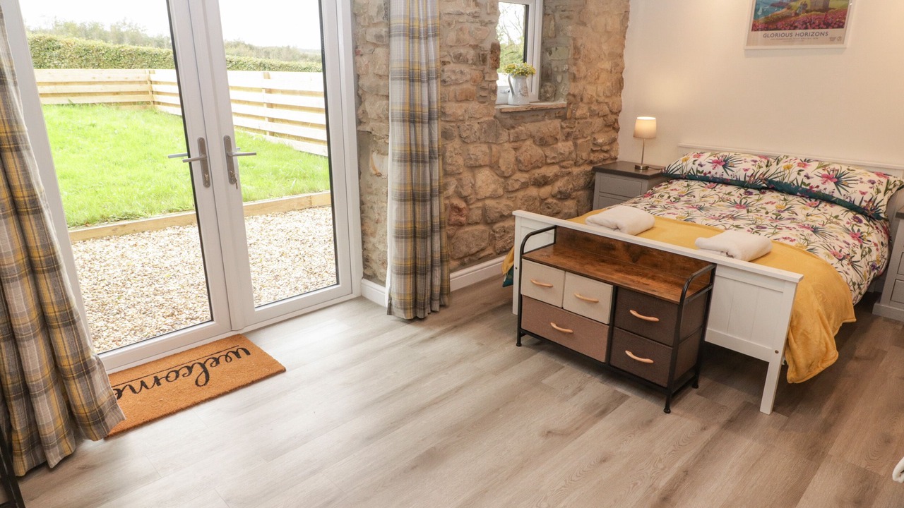 Photo of Others in Tavernspite