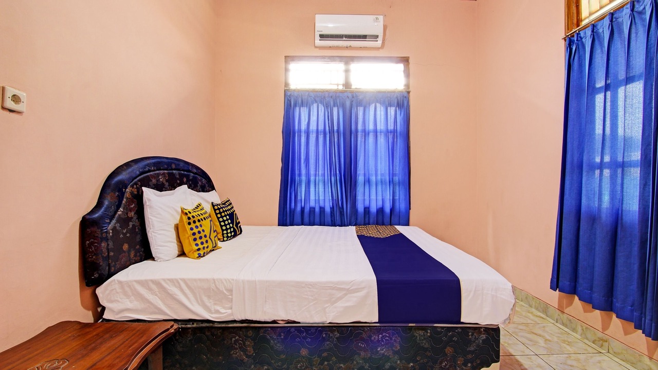 Photo of Bedroom in Karangmojo
