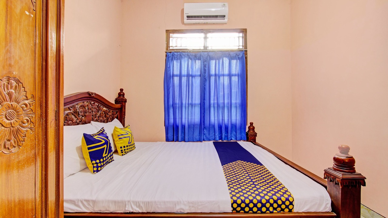 Photo of Bedroom in Karangmojo