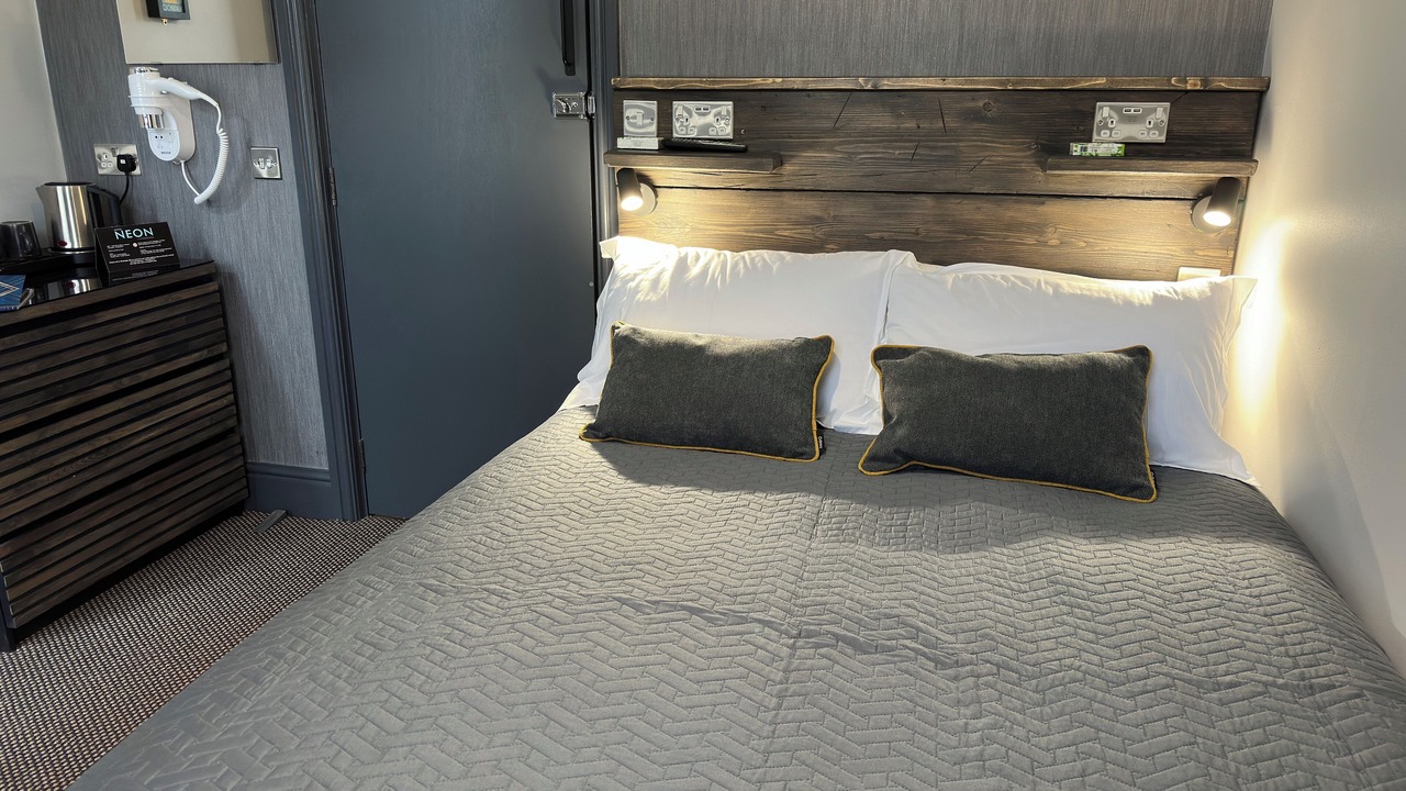 Photo of Bedroom in North Shore