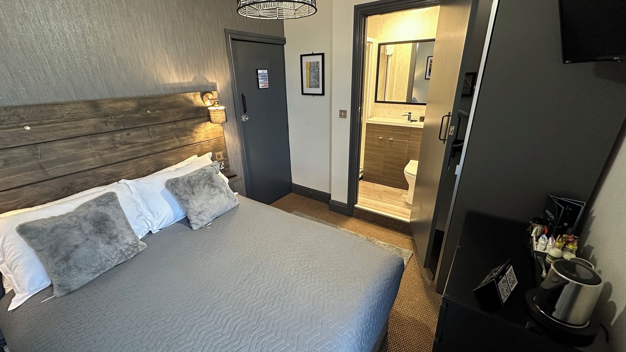 Photo of Bedroom in North Shore