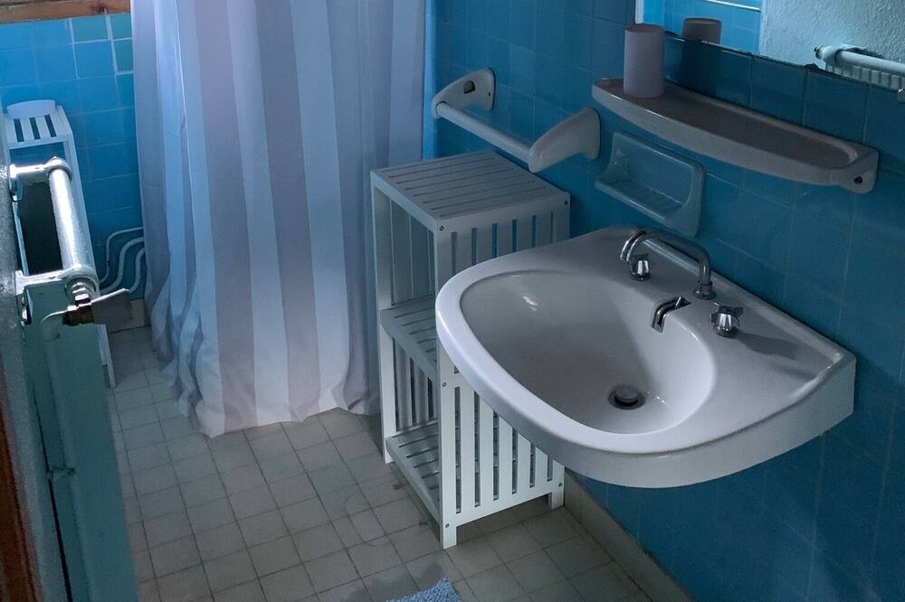 Photo of Bathroom in La Mongie