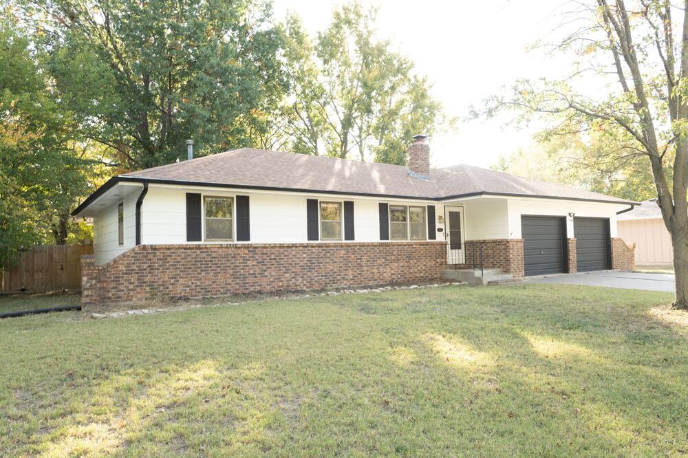 Photo of Outdoor in Emporia