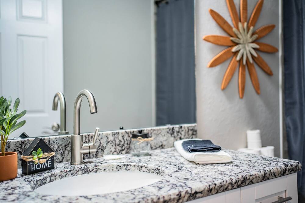 Photo of Bathroom in Bartow