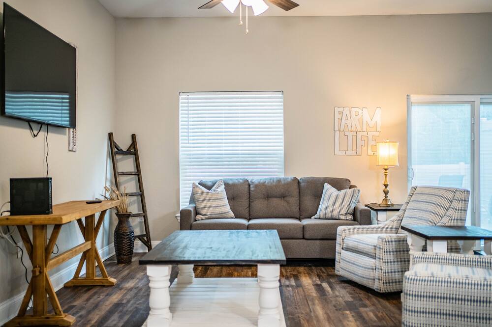Photo of Livingroom in Bartow