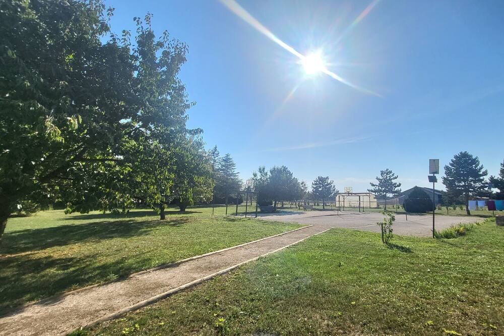 Photo of Outdoor in Chenou