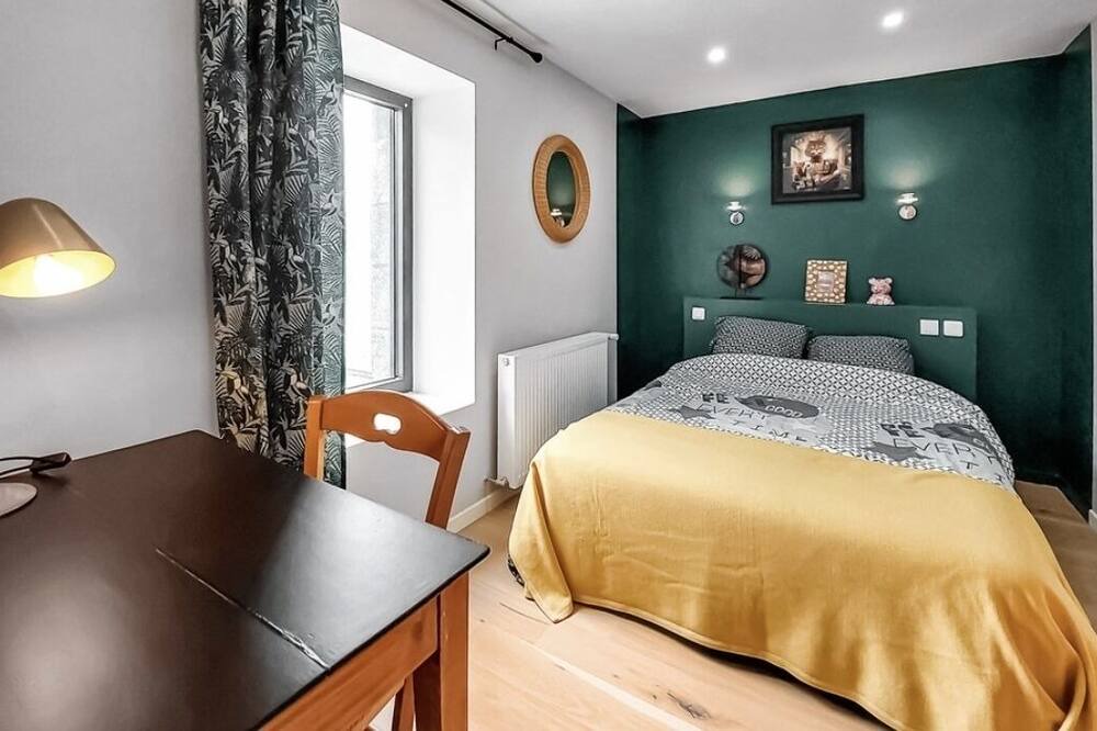 Photo of Bedroom in Pluneret