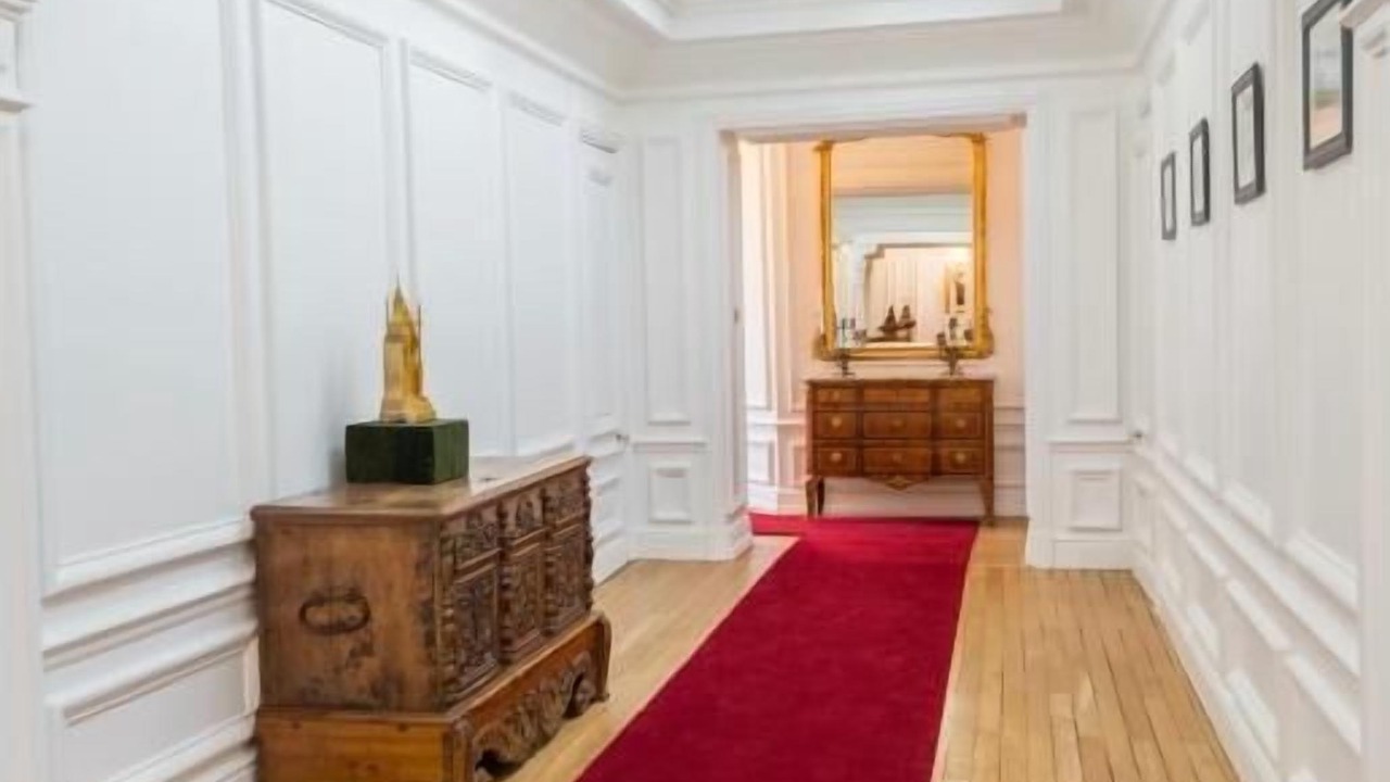 Photo of Others in Olivet