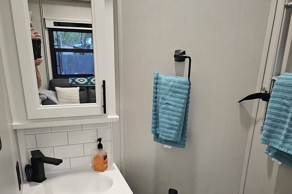 Photo of Bathroom in Southland Oaks