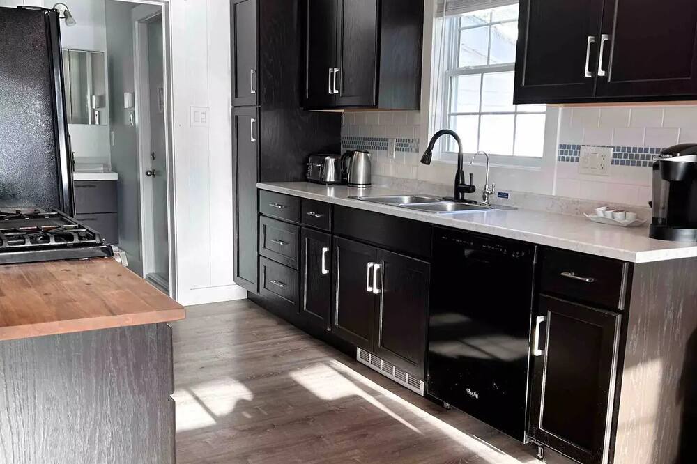 Photo of Kitchen in Boutiliers Point