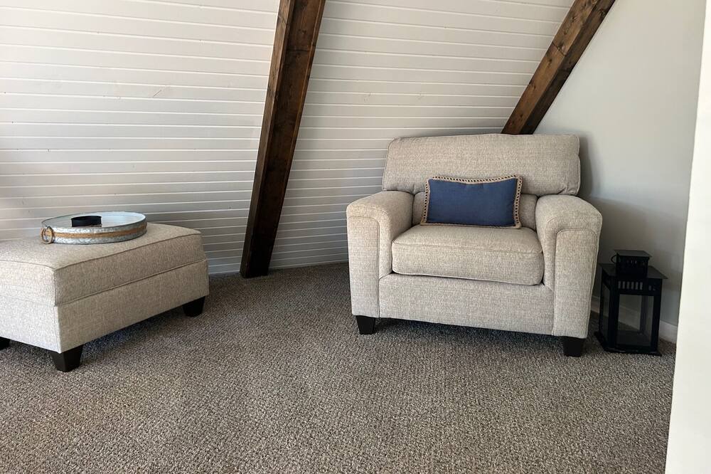 Photo of Livingroom in Lauderdale Lakes
