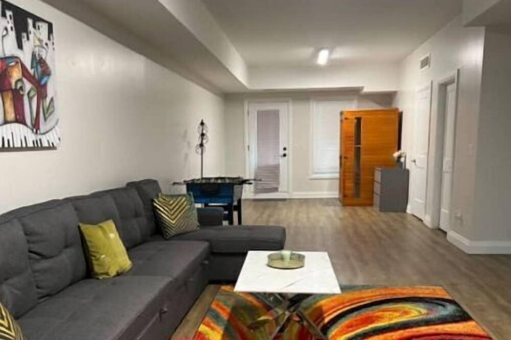 Photo of Livingroom in Walkerville