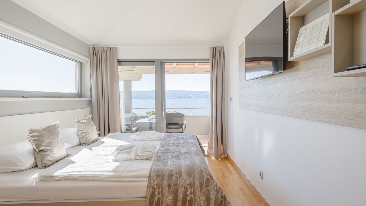 Photo of Bedroom in Duce