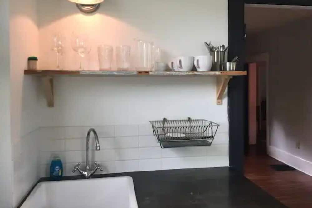 Photo of Kitchen in Town of Marbletown