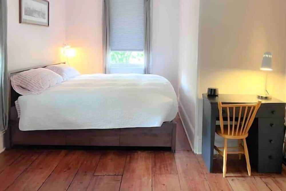 Photo of Bedroom in Town of Marbletown