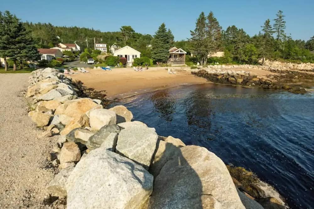 Photo of Others in Boutiliers Point