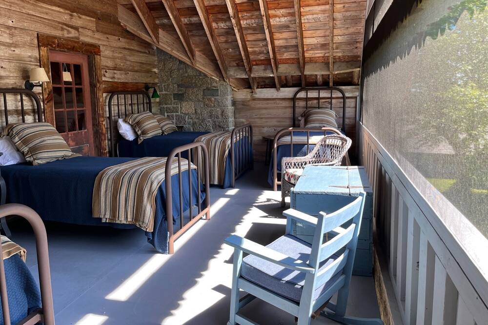 Photo of Outdoor in Brooklin