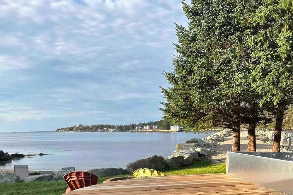 Photo of Outdoor in Boutiliers Point