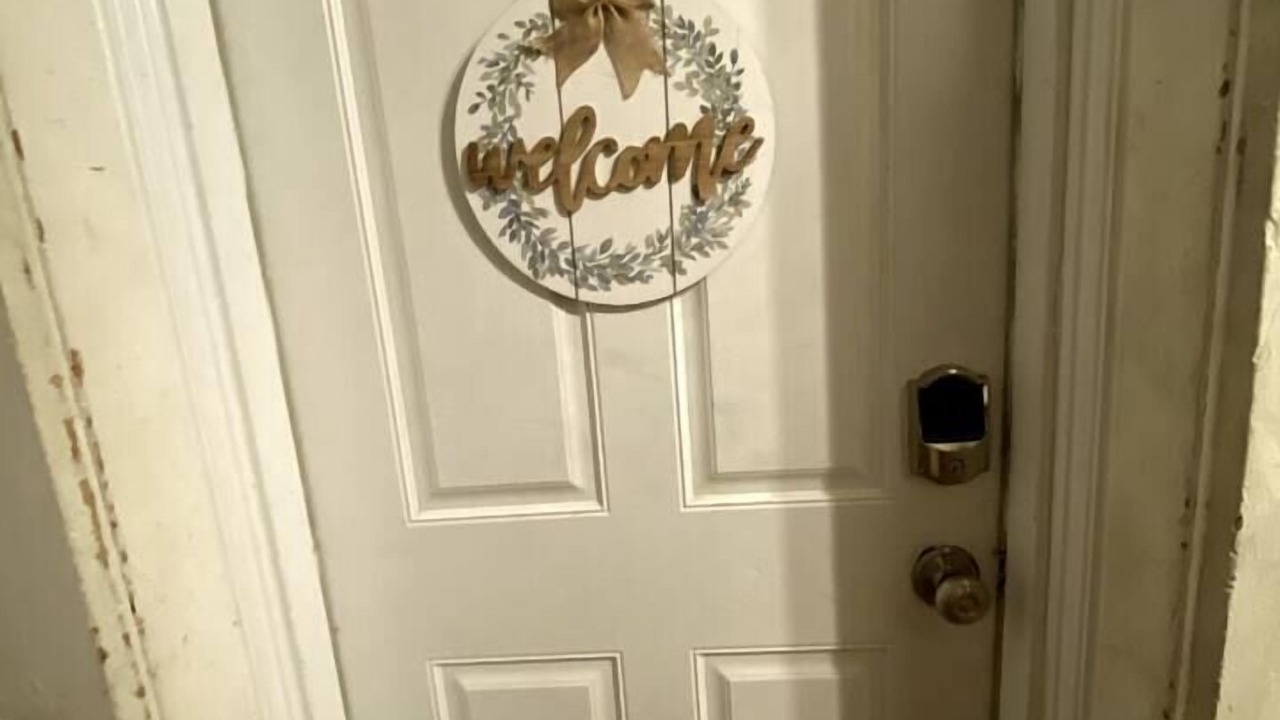 Photo of Others in Albany