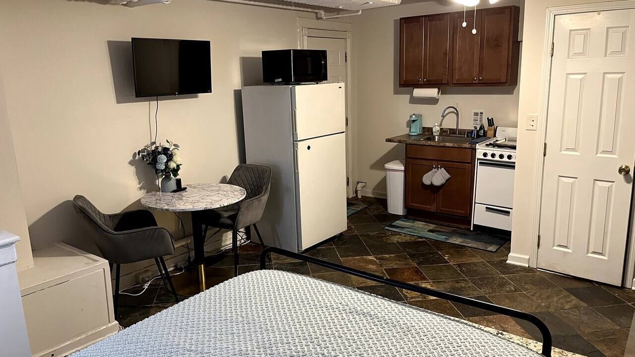 Photo of Others in Albany