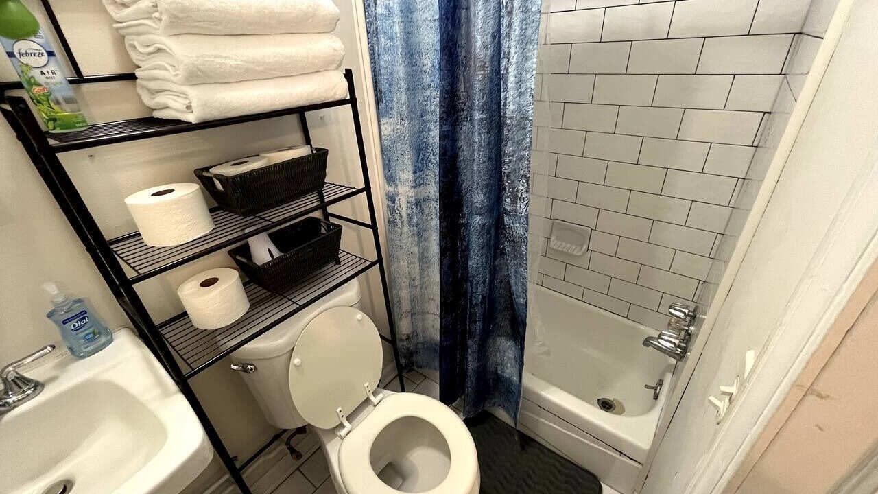 Photo of Others in Albany