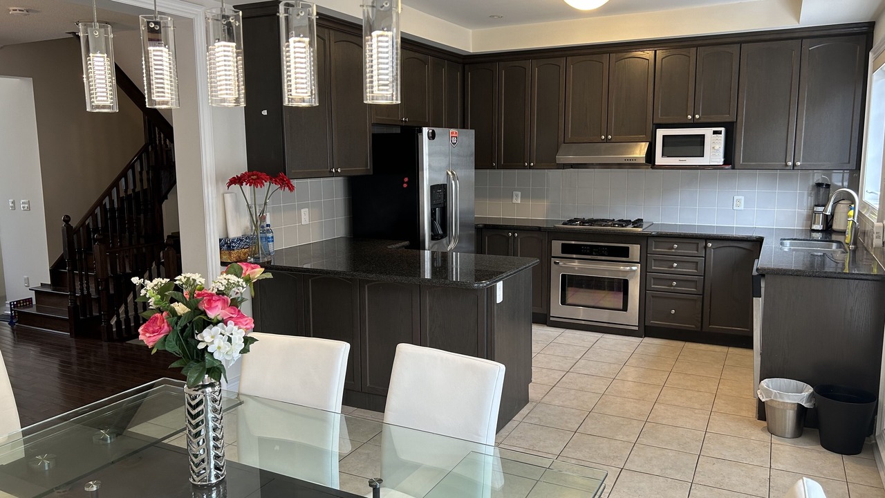 Photo of Kitchen in Unionville