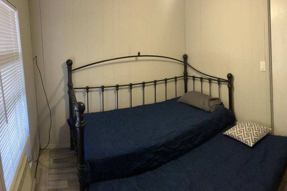 Photo of Bedroom in Westgate Heights
