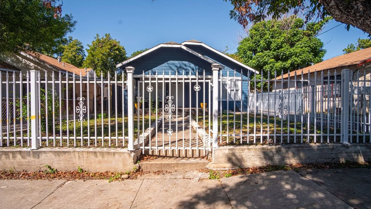 Photo of Others in Denver Heights