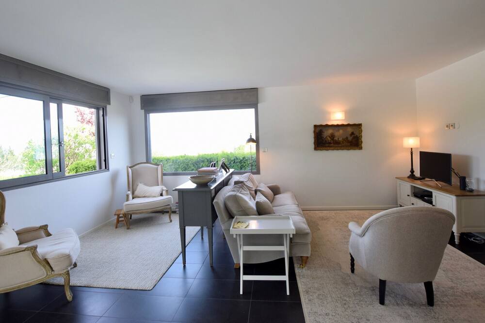 Photo of Livingroom in Lugrin