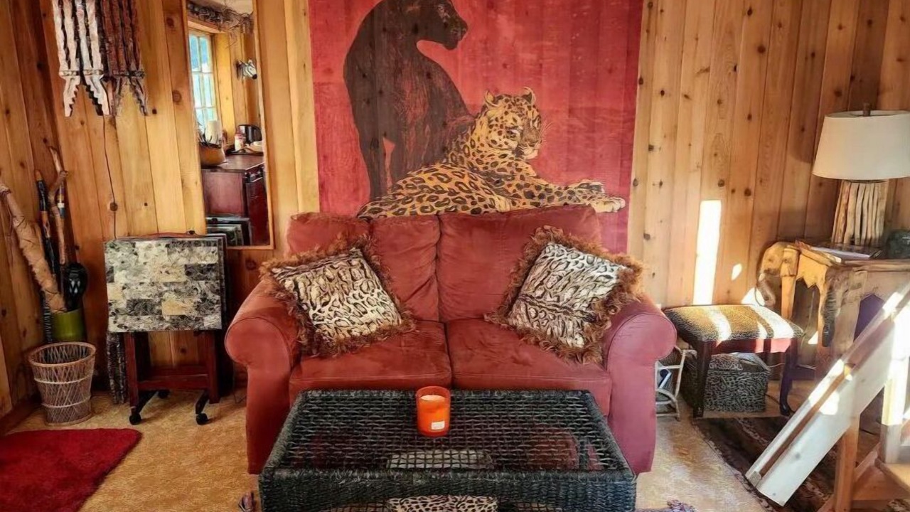 Photo of Livingroom in Eatonville