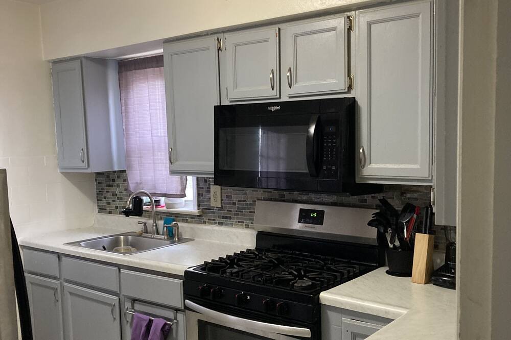 Photo of Kitchen in Calverton Park
