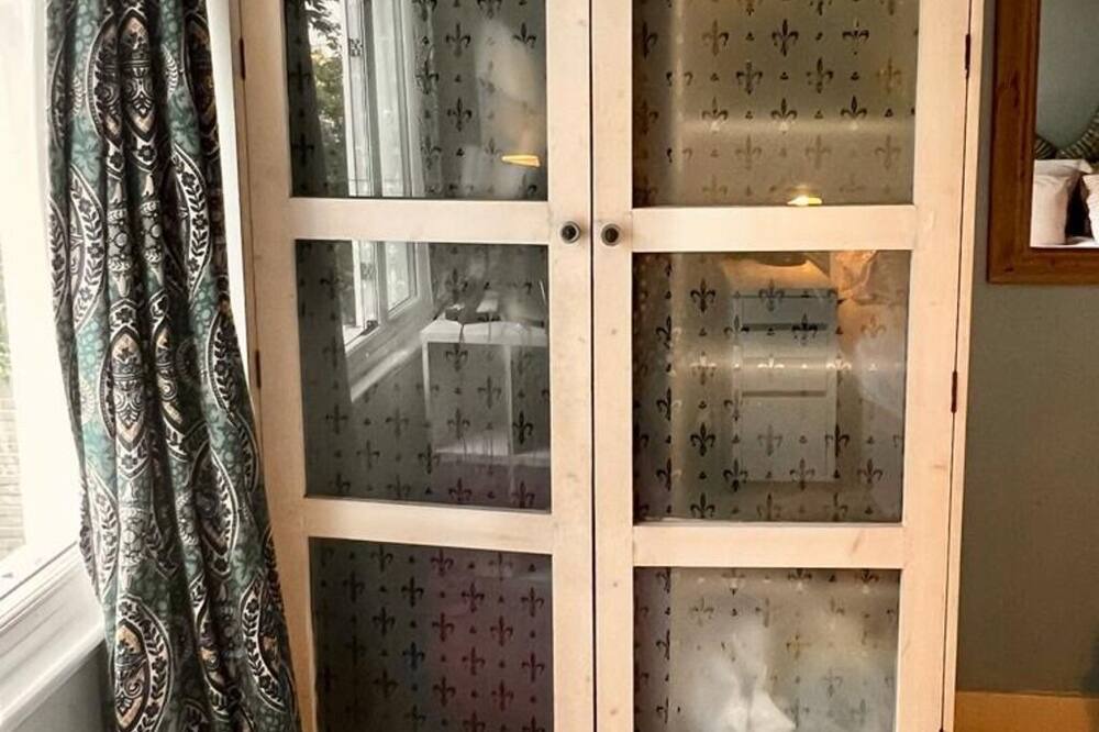 Photo of Others in Shaftesbury