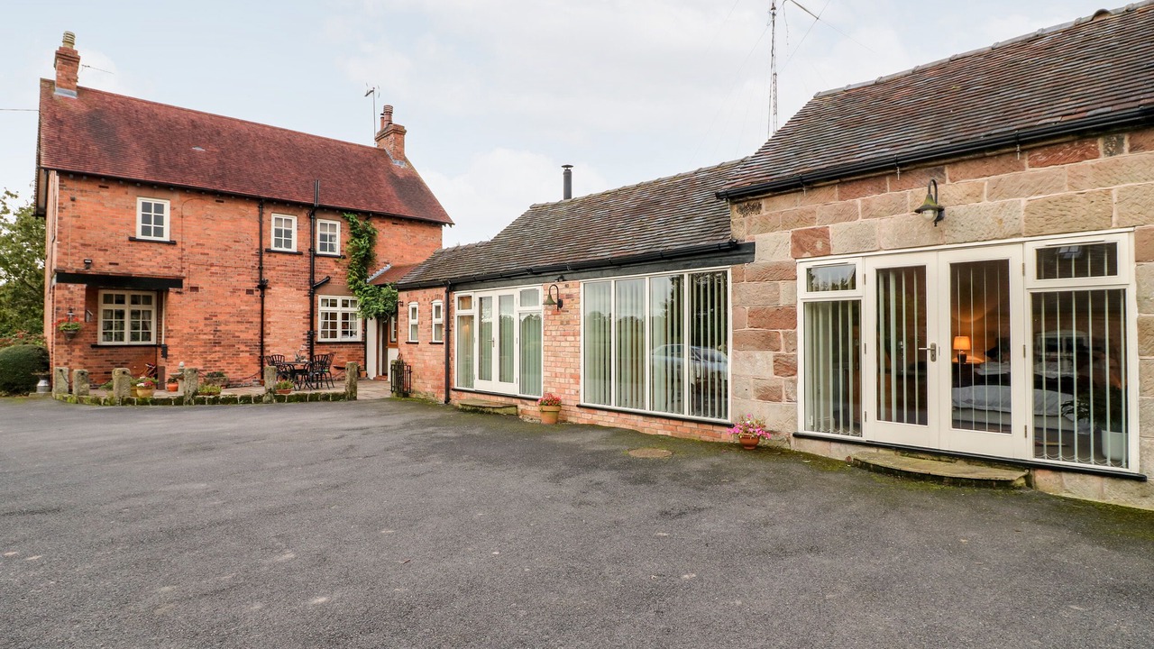 Photo of Outdoor in Denstone