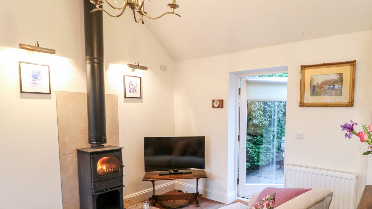 Photo of Livingroom in Denstone