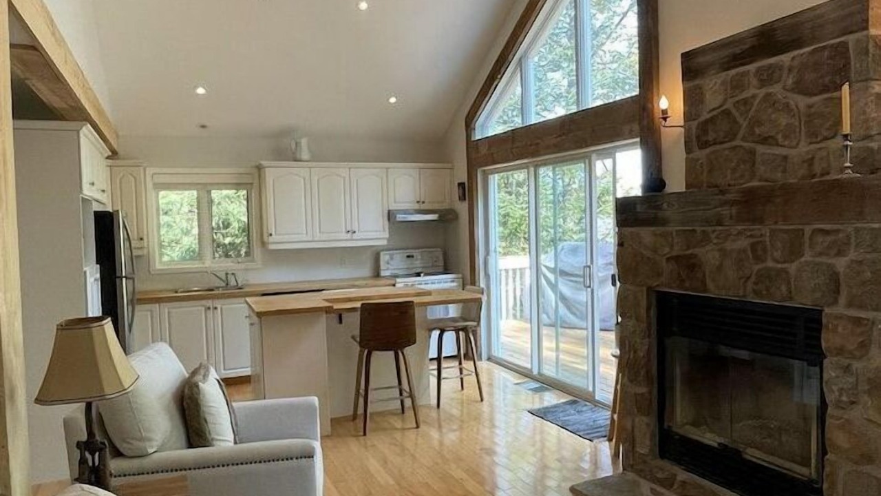 Photo of Livingroom in Magog