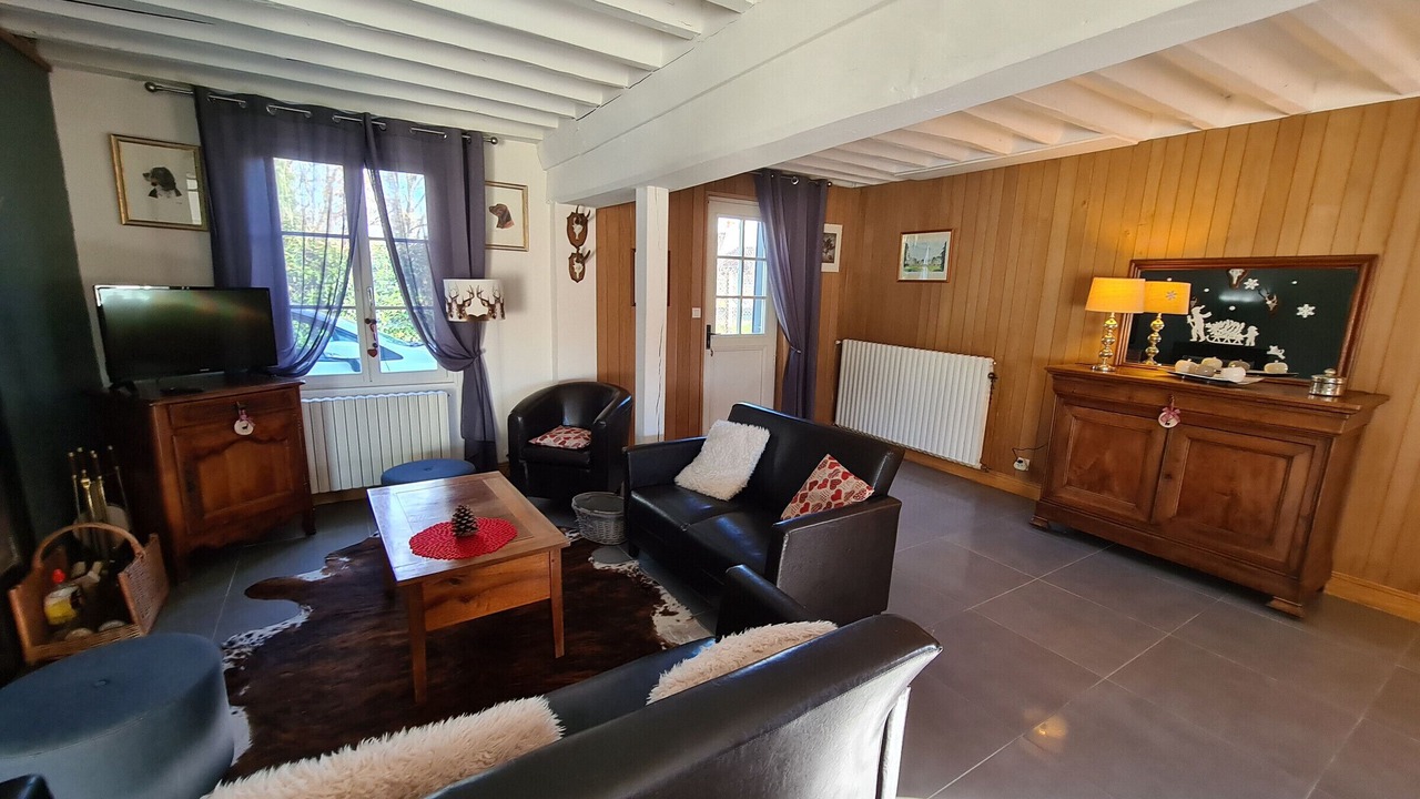 Photo of Livingroom in La Ferte-Saint-Aubin