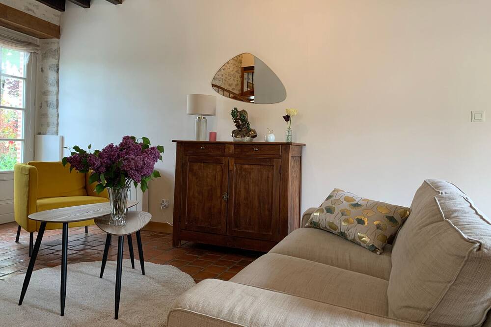 Photo of Livingroom in Chilleurs-aux-Bois