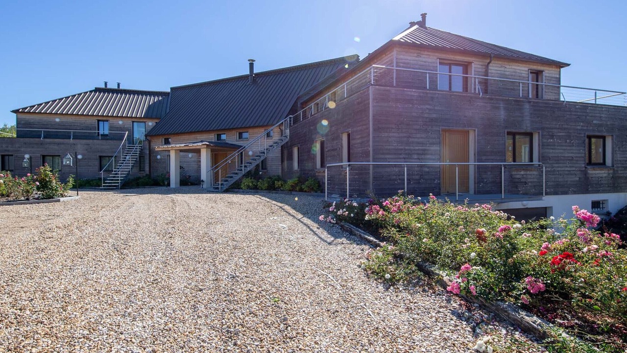 Photo of Outdoor in Jouy-le-Potier