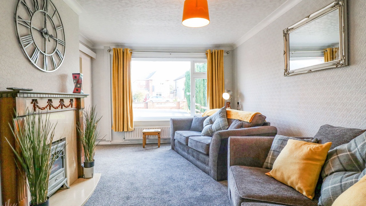 Photo of Livingroom in Kingsley Holt