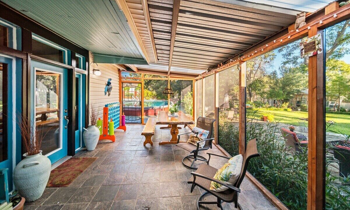 Photo of Patio Balcony in Mart