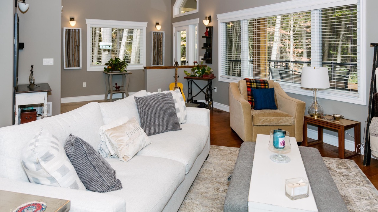 Photo of Livingroom in Minden Hills