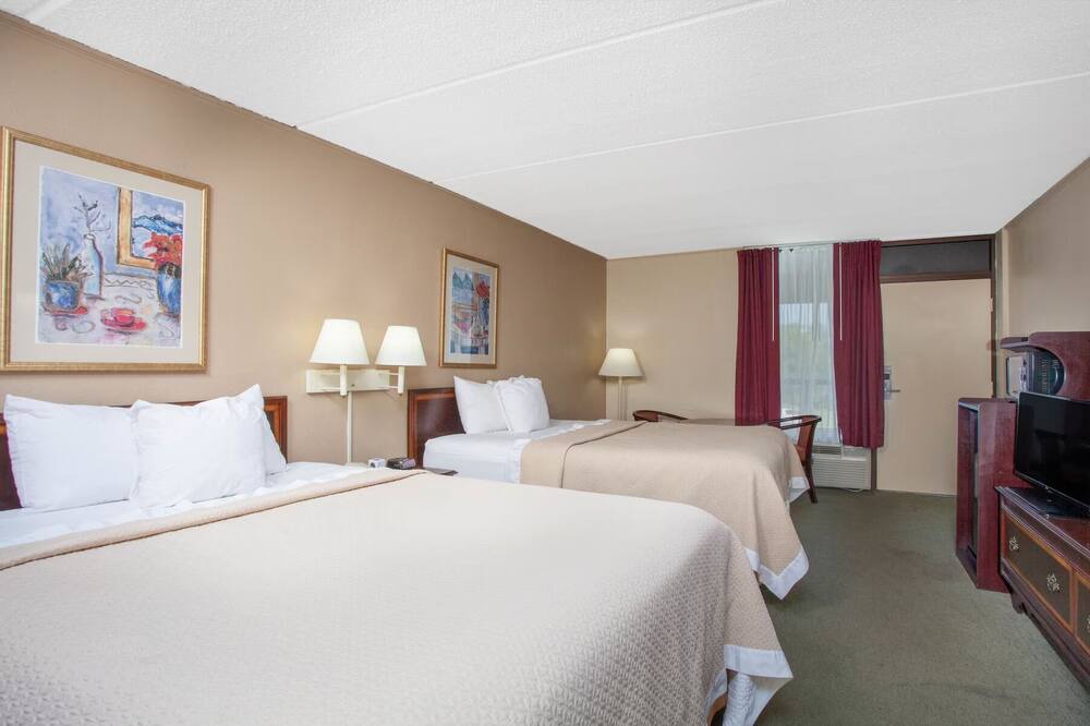 Photo of Bedroom in Statesboro