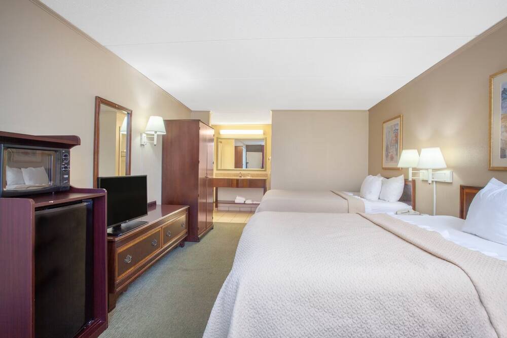 Photo of Bedroom in Statesboro