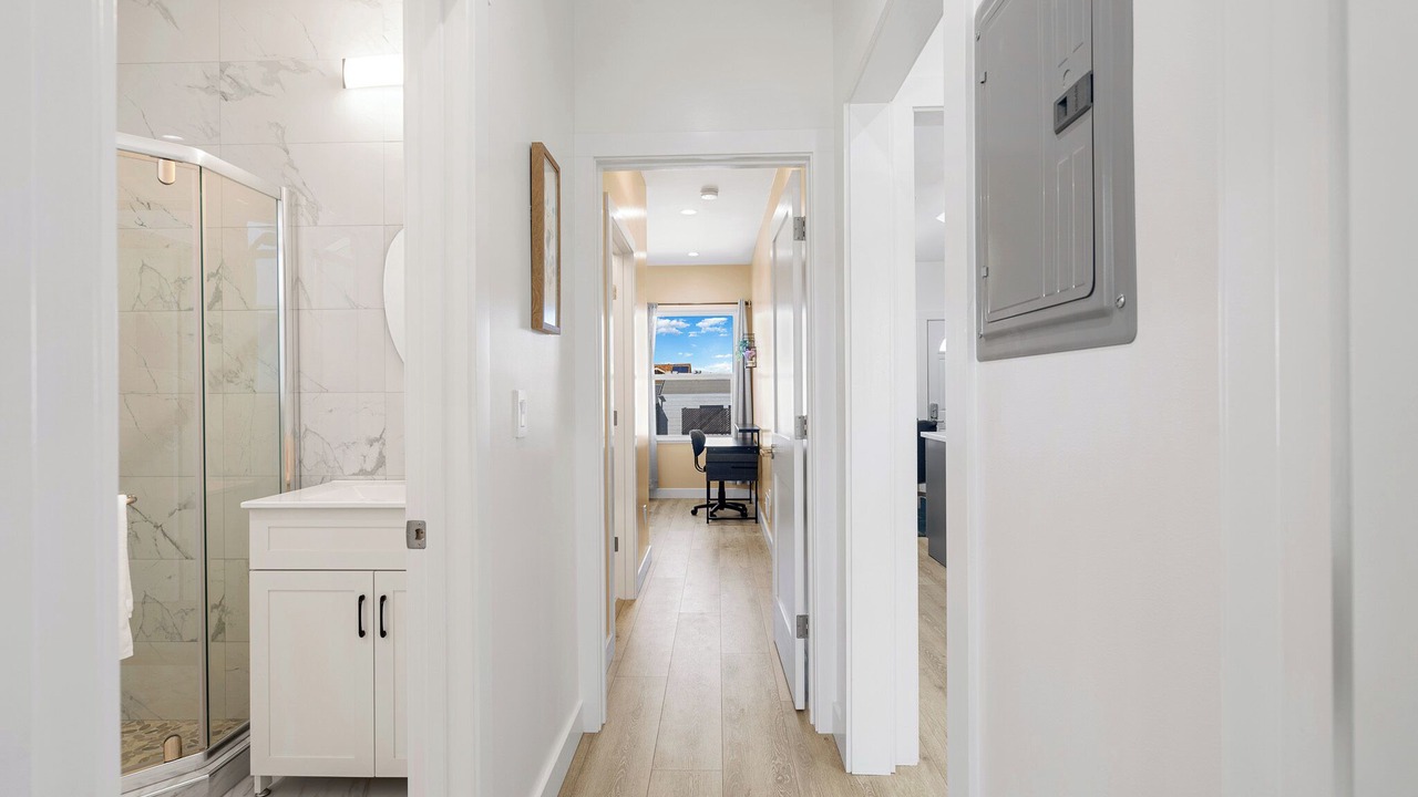 Photo of Others in Excelsior