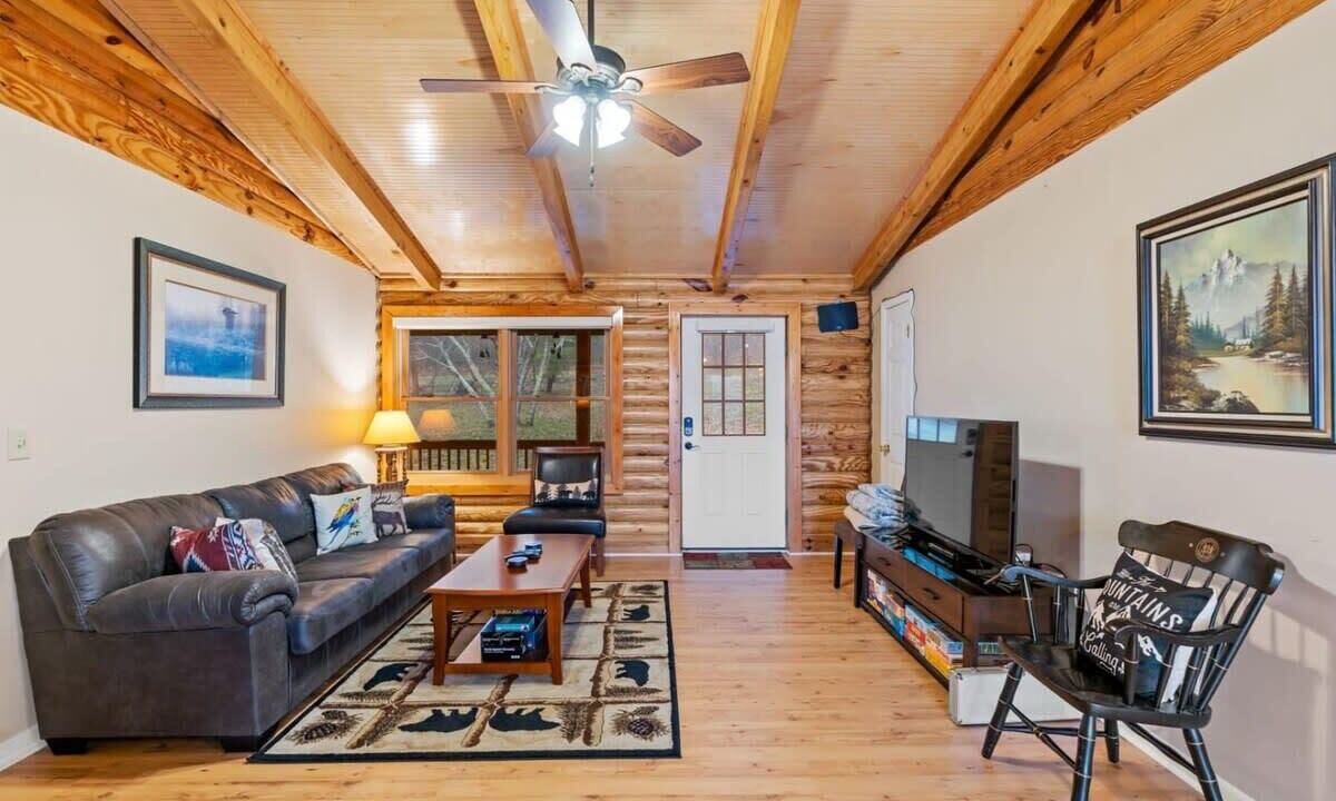 Photo of Livingroom in Lynn